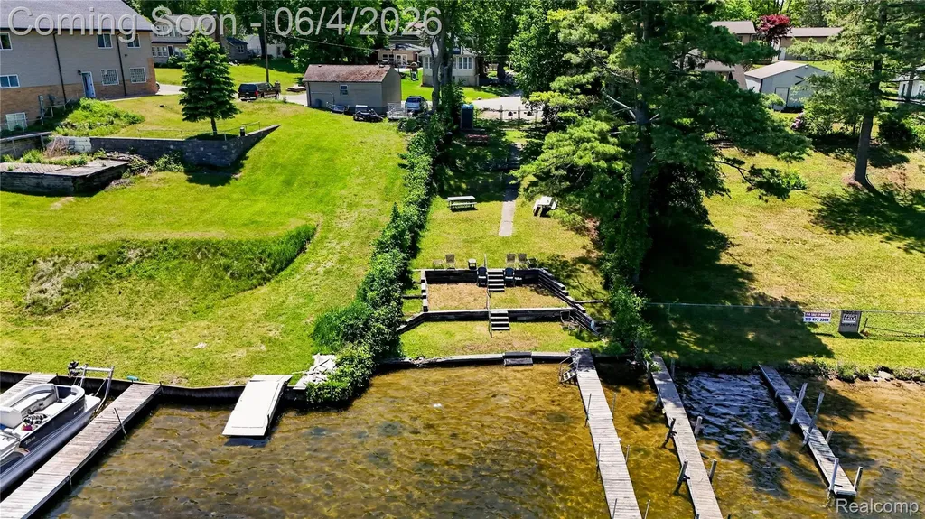 760 Heights Road Orion Charter Township MI 48362