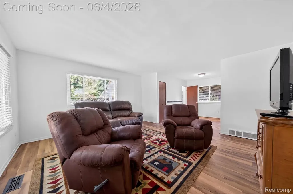 760 Heights Road Orion Charter Township MI 48362