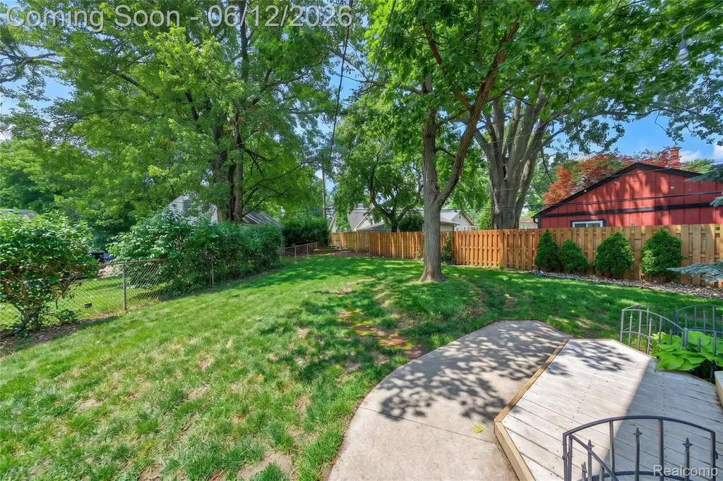 407 Waverley Avenue Royal Oak City MI 48067