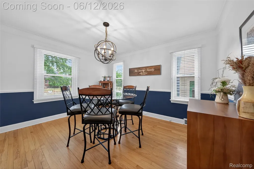 407 Waverley Avenue Royal Oak City MI 48067