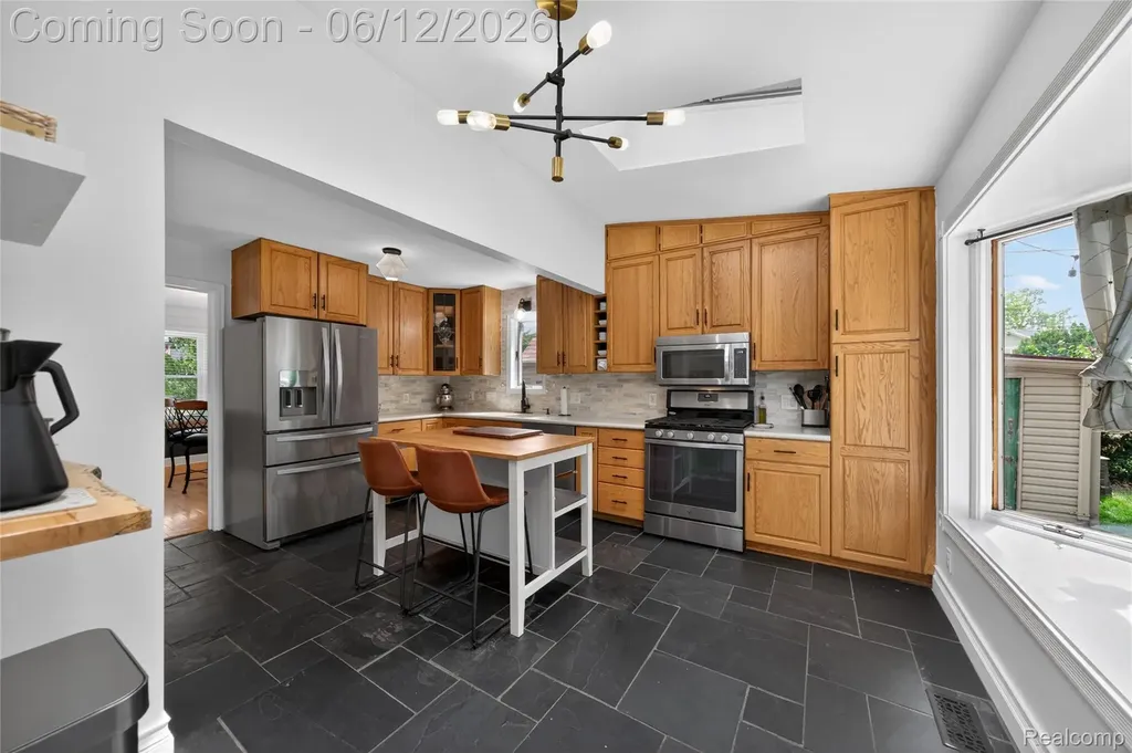 407 Waverley Avenue Royal Oak City MI 48067