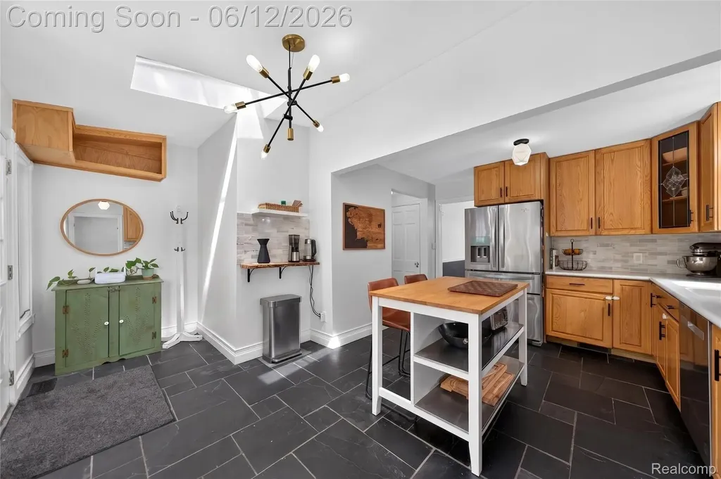 407 Waverley Avenue Royal Oak City MI 48067