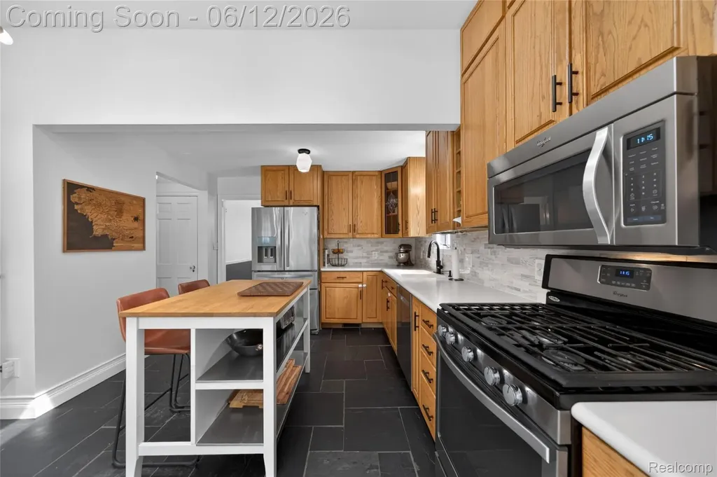 407 Waverley Avenue Royal Oak City MI 48067