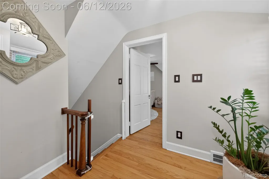 407 Waverley Avenue Royal Oak City MI 48067