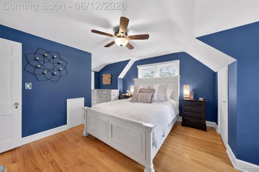 407 Waverley Avenue Royal Oak City MI 48067