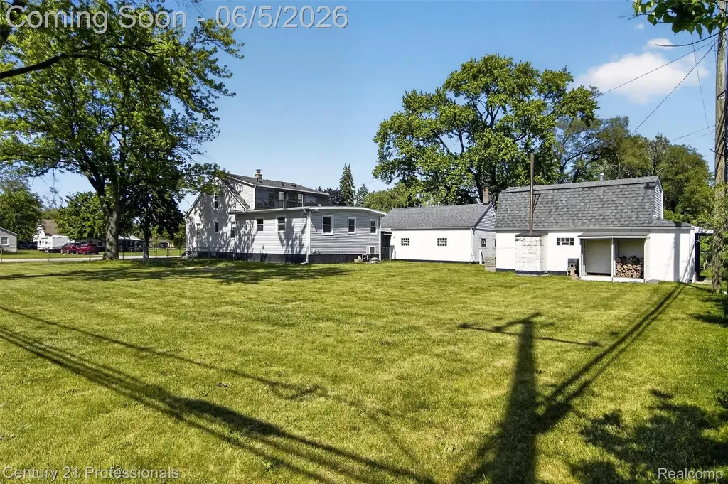 28745 Avondale Street Inkster City MI 48141