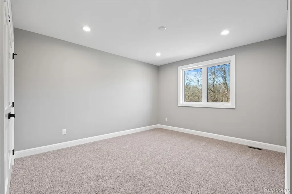 2185 Heidi Drive Addison Township MI 48370