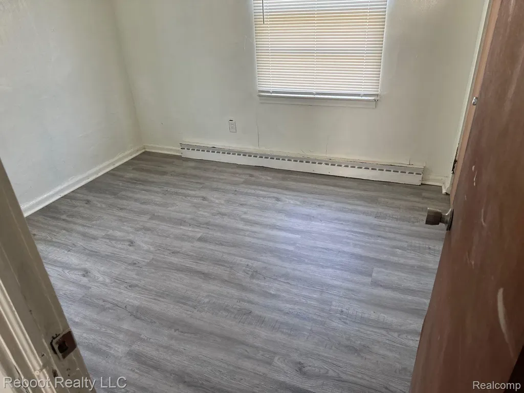 3104 Roberts Street Saginaw City MI 48601