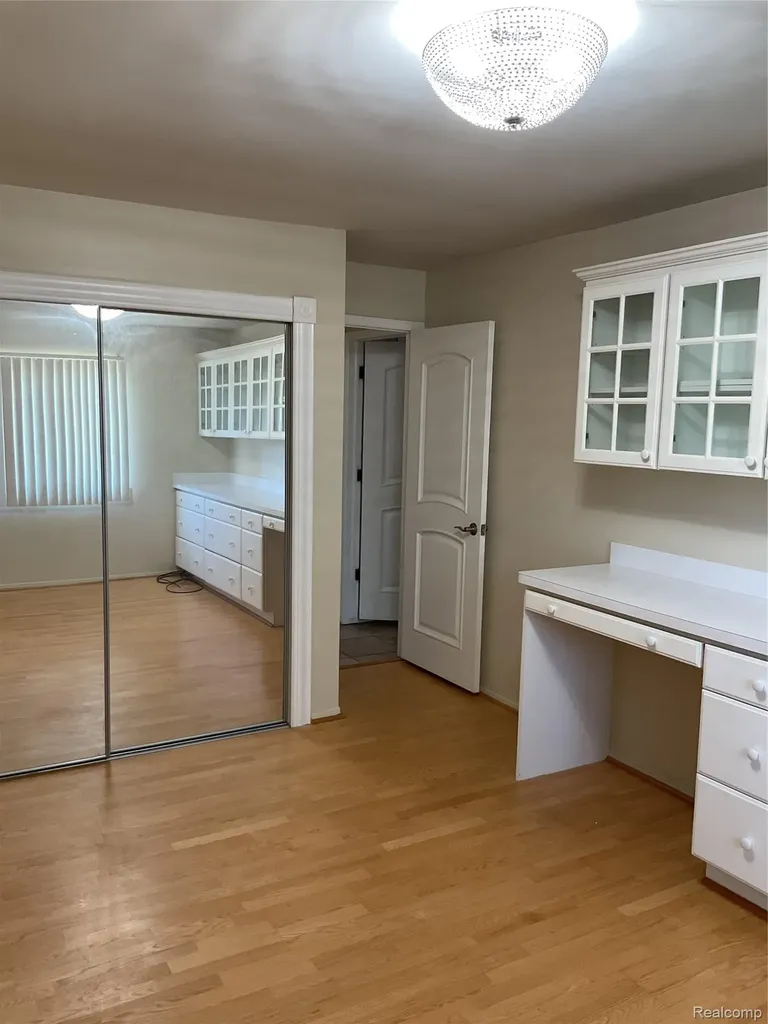 6103 Orchard Lake Road West Bloomfield Charter Township MI 48322