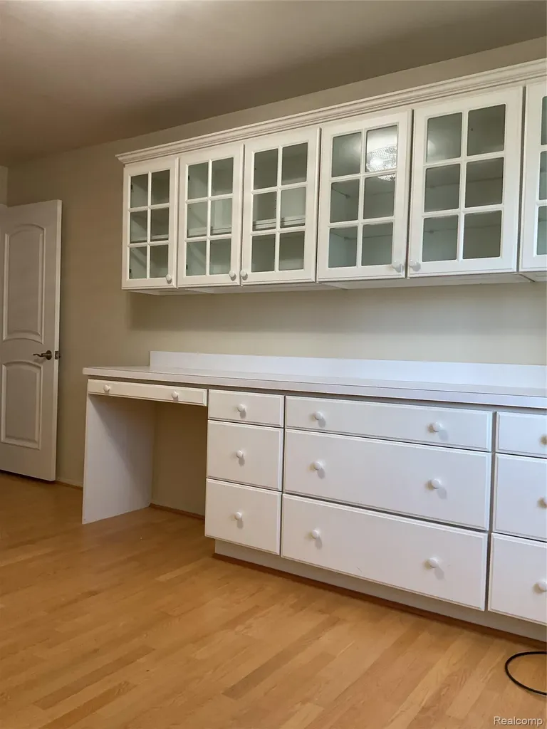 6103 Orchard Lake Road West Bloomfield Charter Township MI 48322