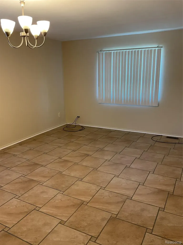 6103 Orchard Lake Road West Bloomfield Charter Township MI 48322