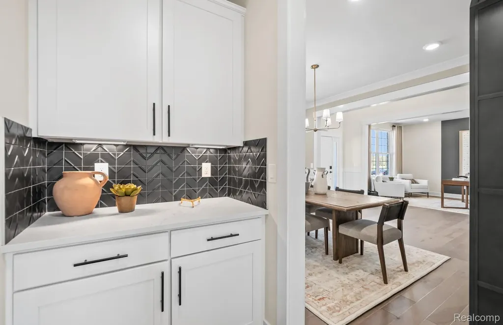 22225 Hilda Lane South Lyon City MI 48178