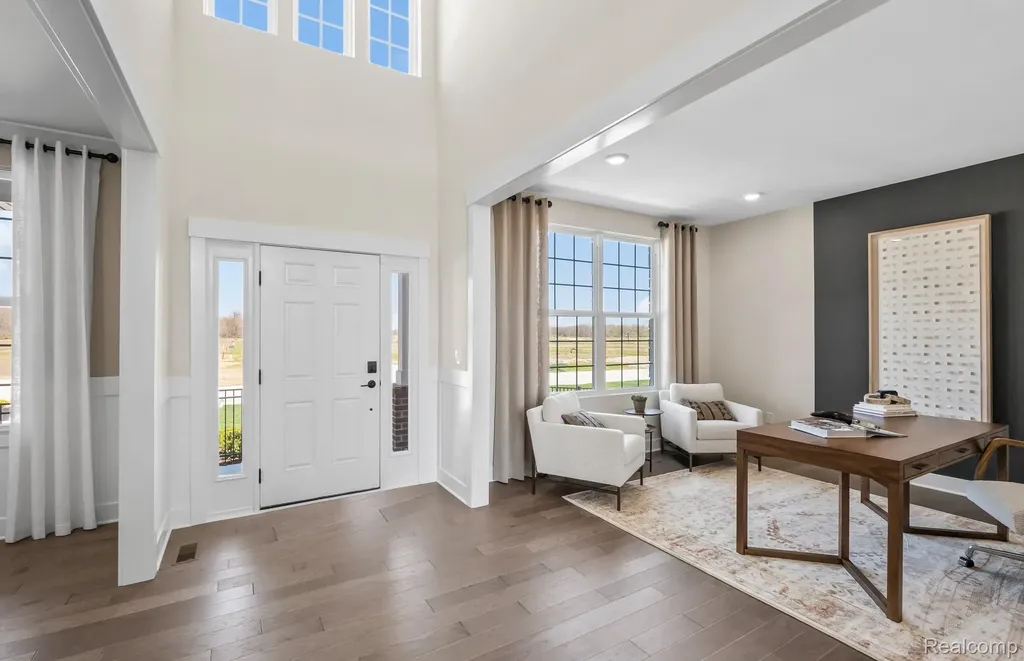 22225 Hilda Lane South Lyon City MI 48178