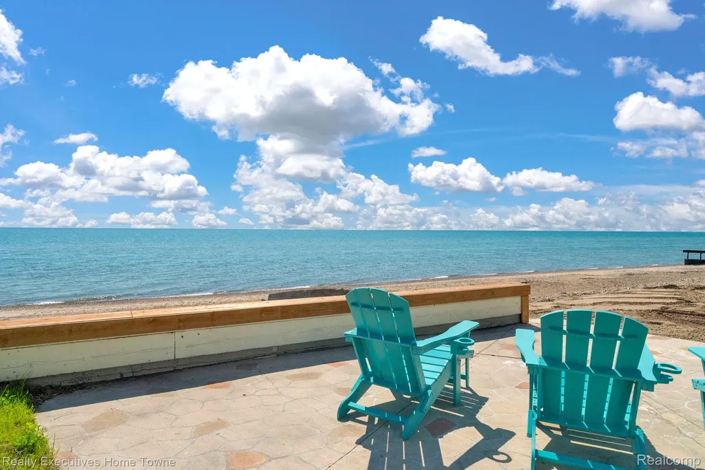 7758 Rest Haven Court Burtchville Township MI 48059