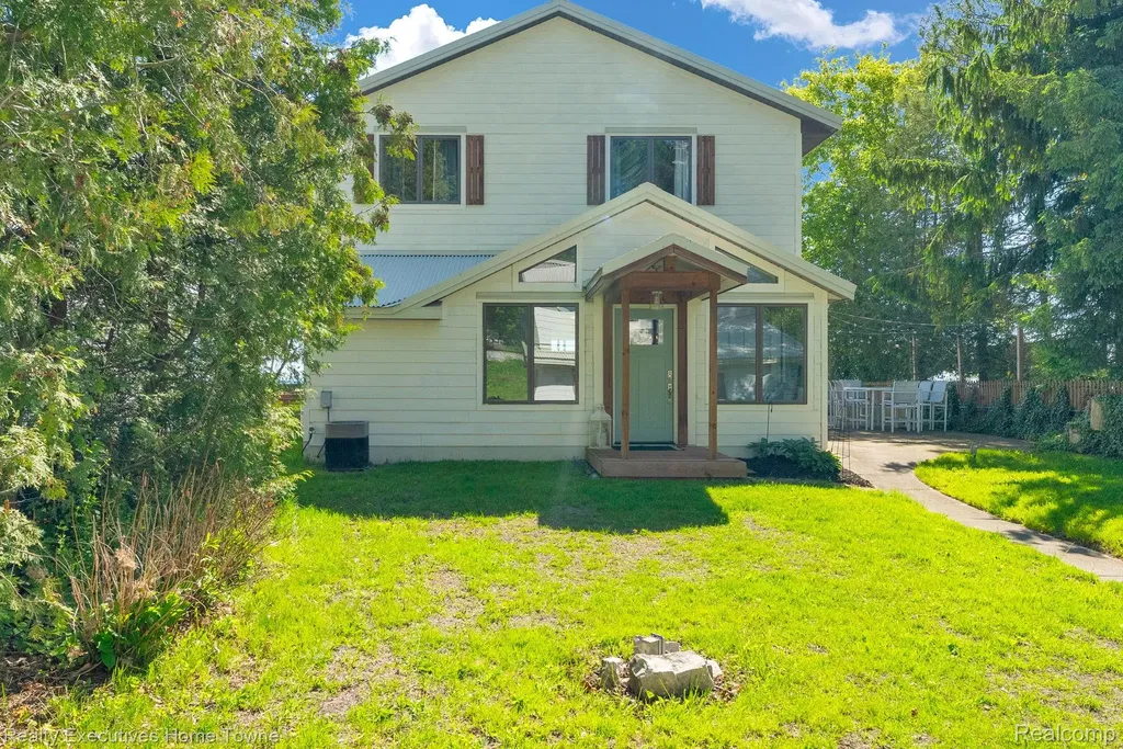 7758 Rest Haven Court Burtchville Township MI 48059