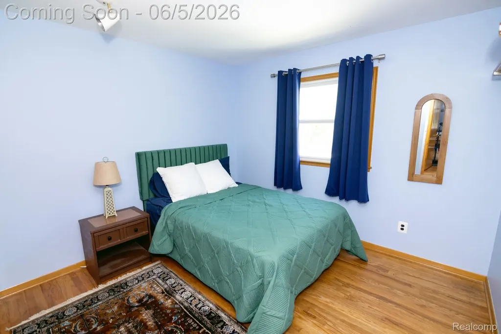 724 Sandstone Drive Rochester Hills City MI 48309