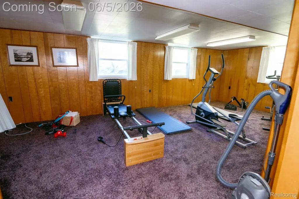 724 Sandstone Drive Rochester Hills City MI 48309
