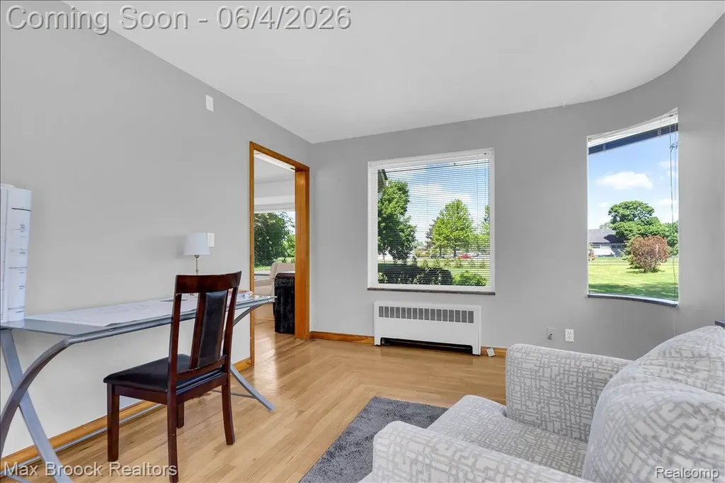 43747 Woodward Avenue Bloomfield Hills City MI 48302