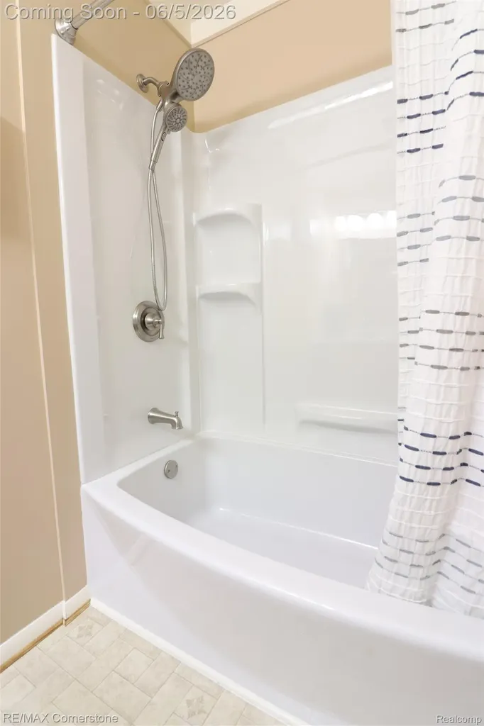 35810 Florane Street Westland City MI 48186
