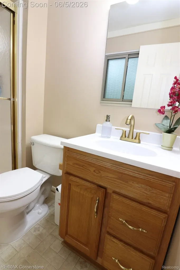 35810 Florane Street Westland City MI 48186