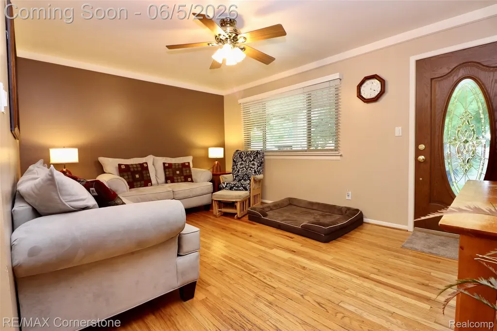 35810 Florane Street Westland City MI 48186