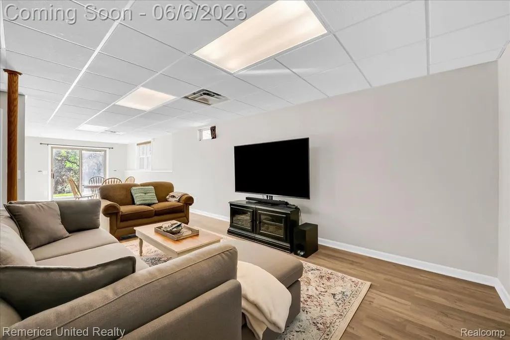 6503 Mountview Genoa Township MI 48116