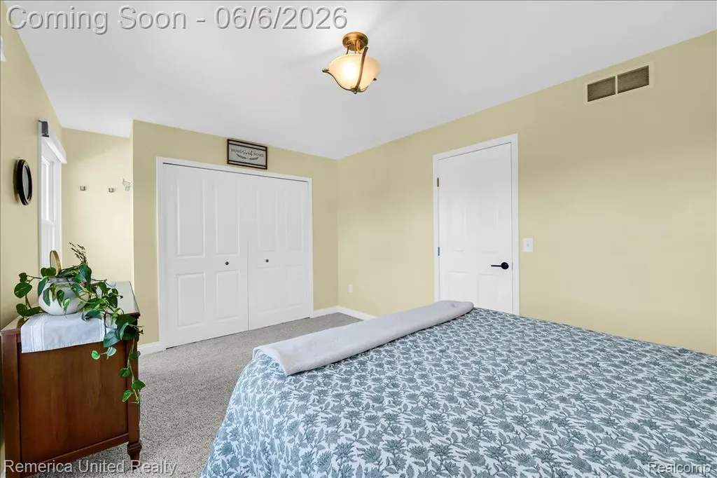 6503 Mountview Genoa Township MI 48116