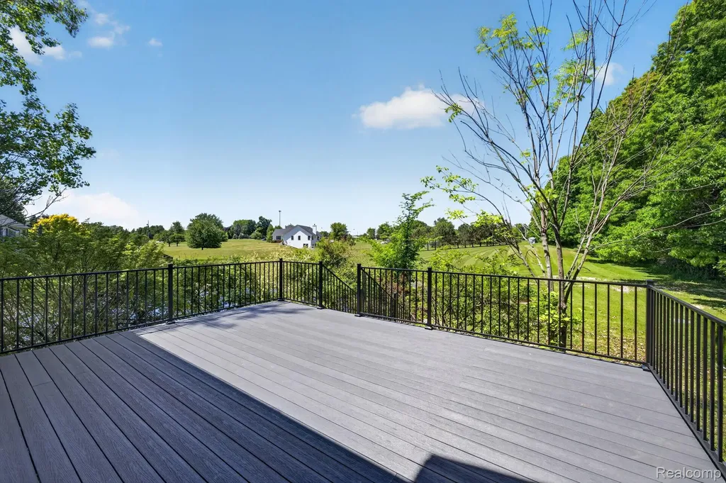 9055 Hegel Road Atlas Township MI 48438