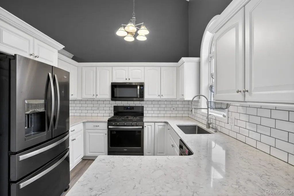 9055 Hegel Road Atlas Township MI 48438
