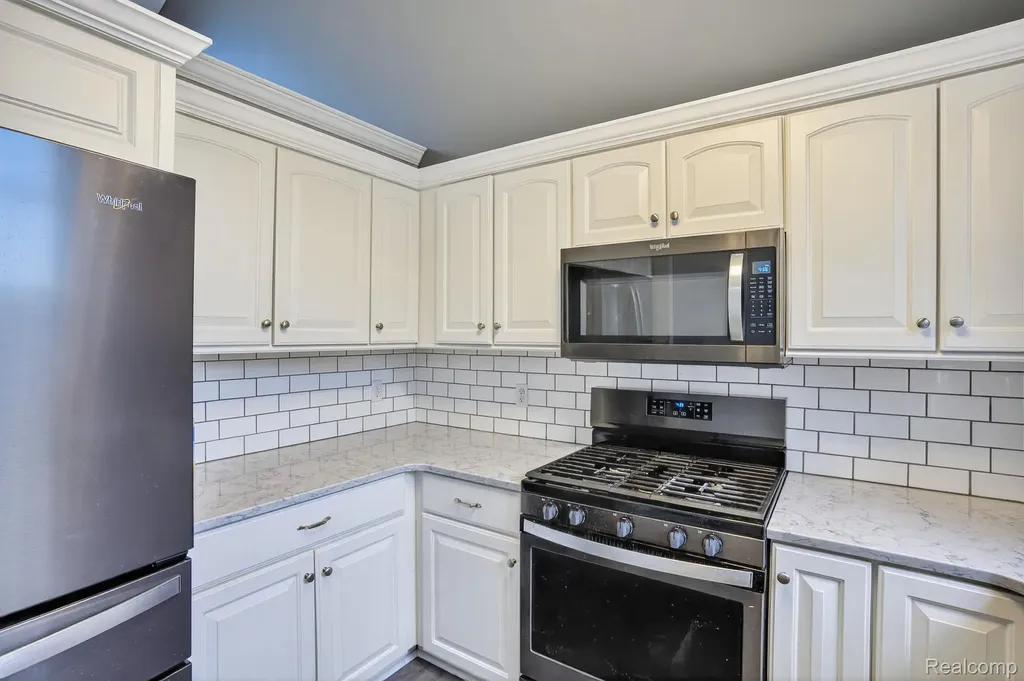 9055 Hegel Road Atlas Township MI 48438
