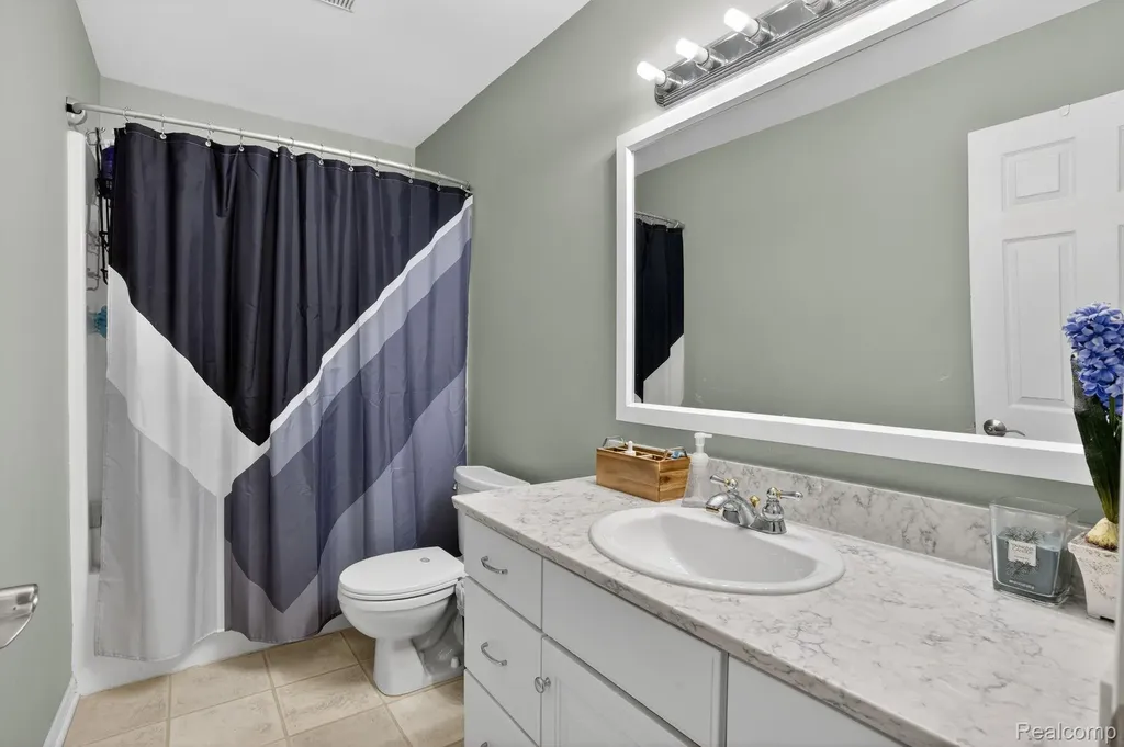 9055 Hegel Road Atlas Township MI 48438