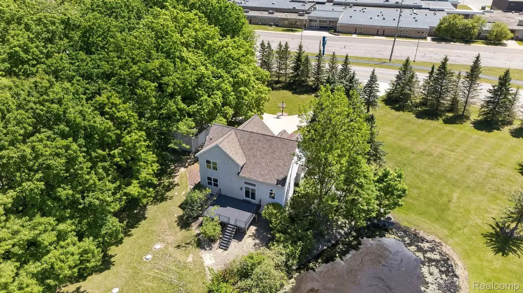 9055 Hegel Road Atlas Township MI 48438