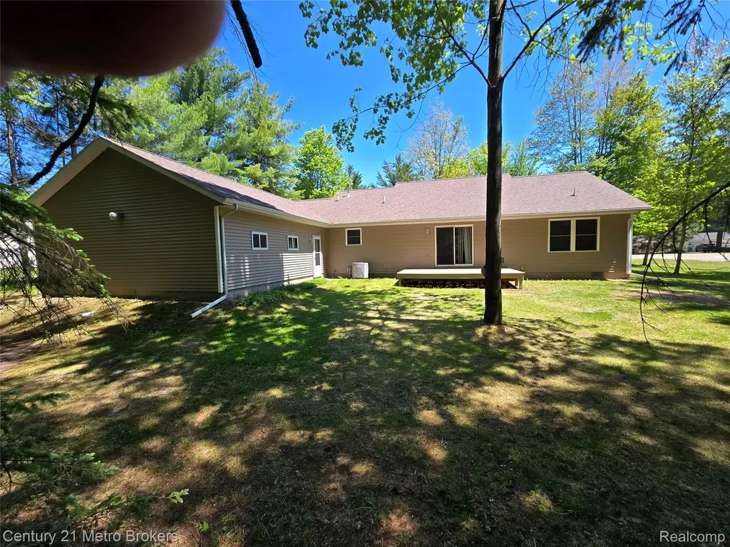101 Swift Deer Trail Denton Township MI 48651