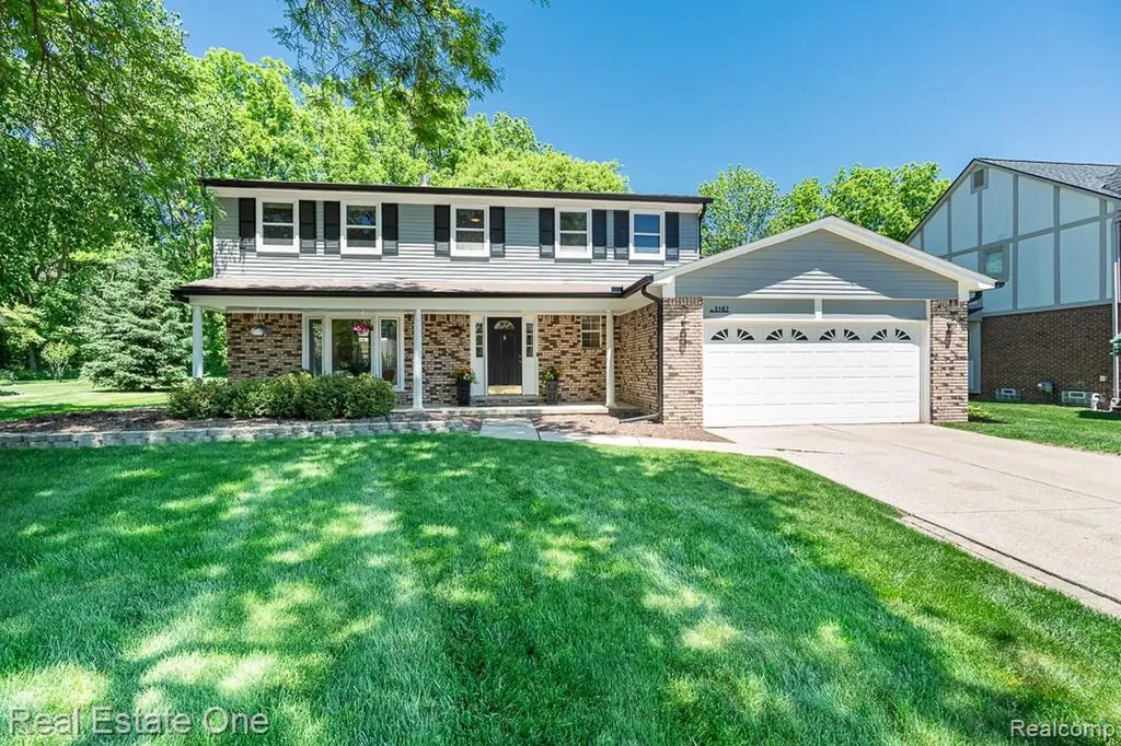 3182 Baypoint Drive Rochester Hills City MI 48309