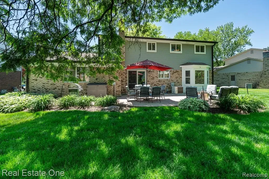 3182 Baypoint Drive Rochester Hills City MI 48309
