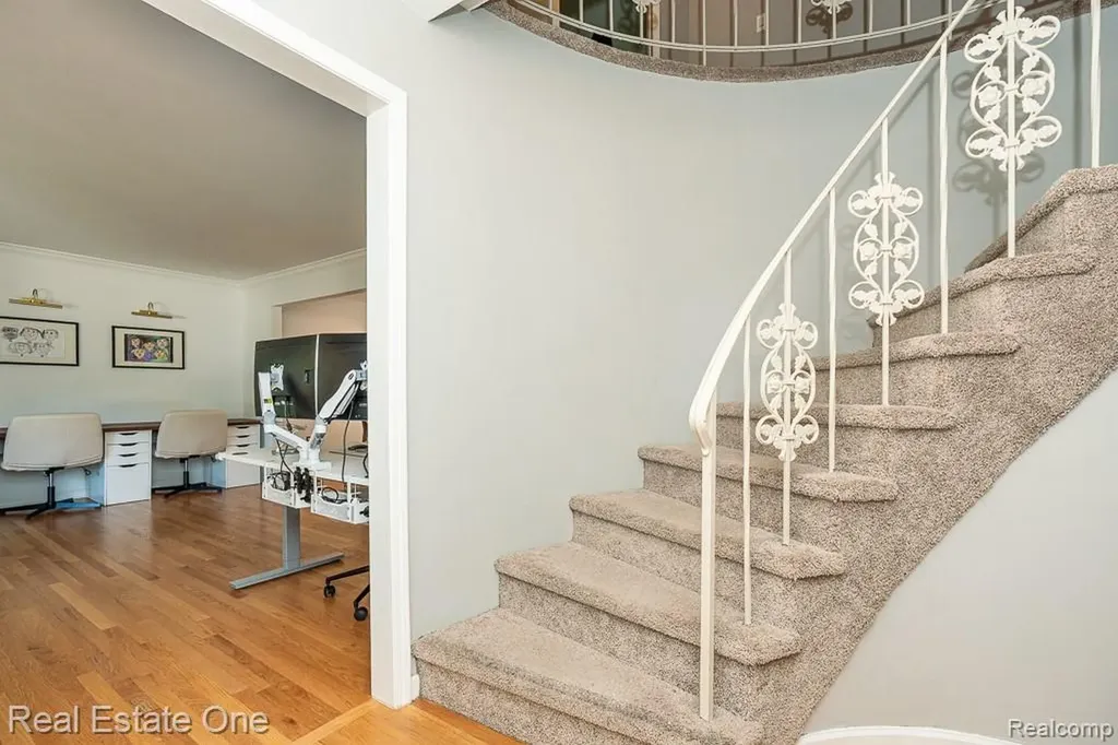 3182 Baypoint Drive Rochester Hills City MI 48309