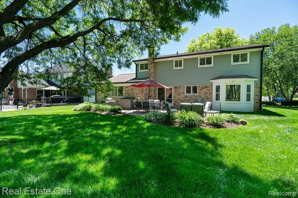 3182 Baypoint Drive Rochester Hills City MI 48309