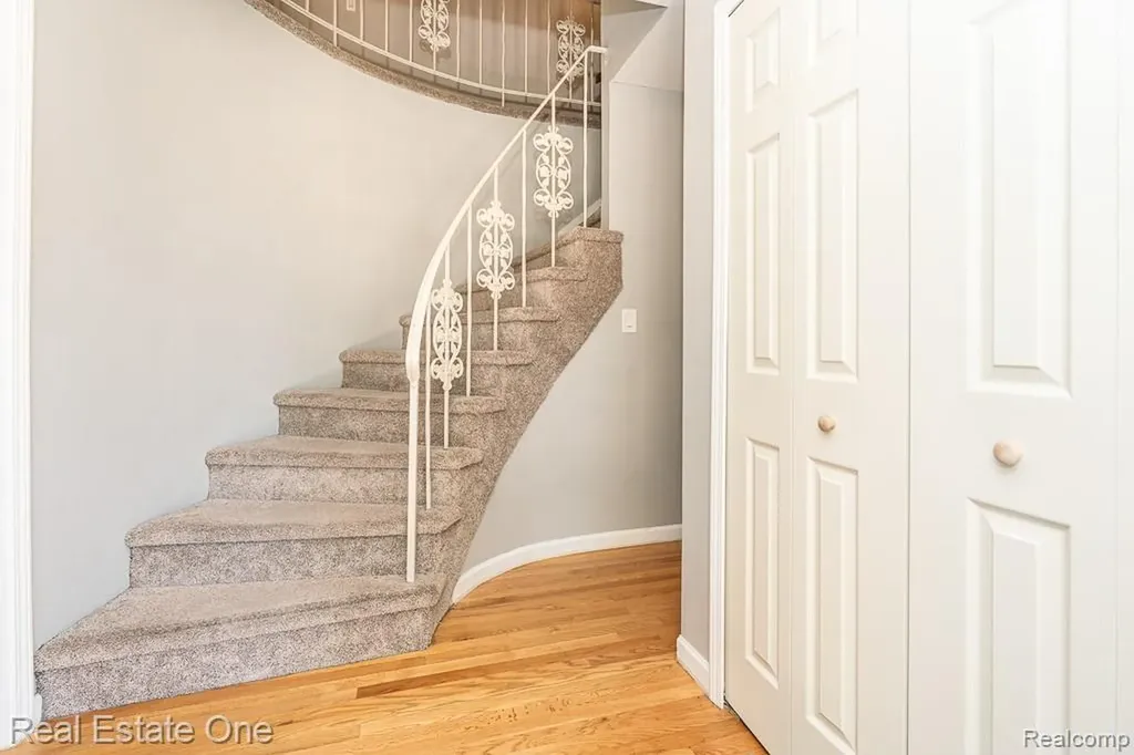 3182 Baypoint Drive Rochester Hills City MI 48309