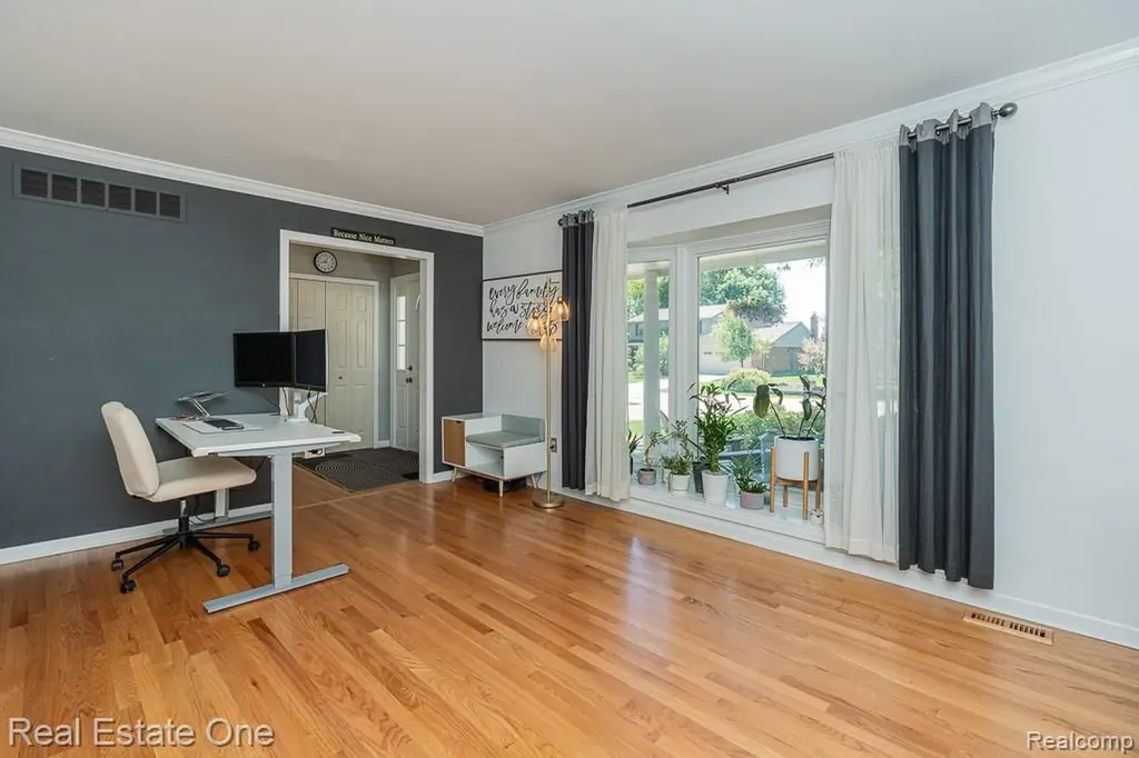 3182 Baypoint Drive Rochester Hills City MI 48309