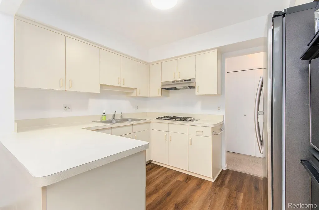 4243 Breckenridge Drive West Bloomfield Charter Township MI 48322