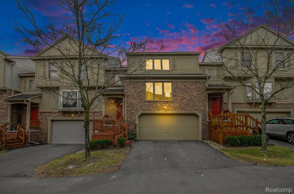 4243 Breckenridge Drive West Bloomfield Charter Township MI 48322