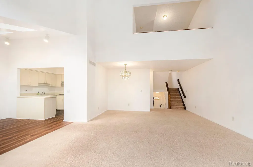 4243 Breckenridge Drive West Bloomfield Charter Township MI 48322