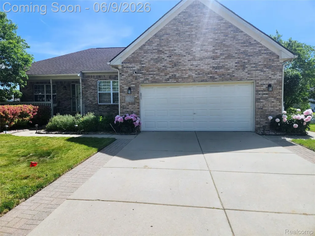 7155 Belle Pointe Drive Van Buren Charter Township MI 48111