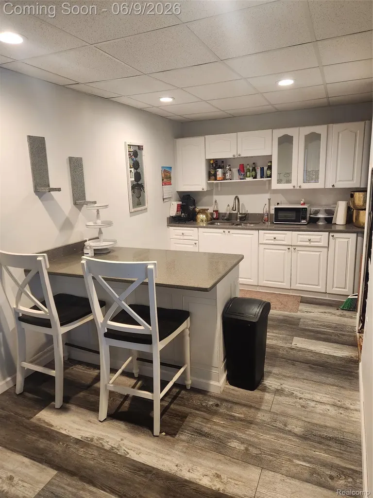 7155 Belle Pointe Drive Van Buren Charter Township MI 48111