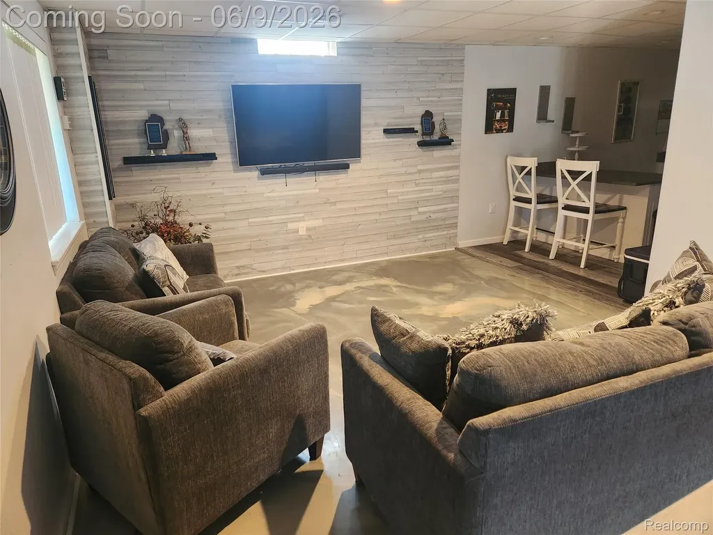 7155 Belle Pointe Drive Van Buren Charter Township MI 48111