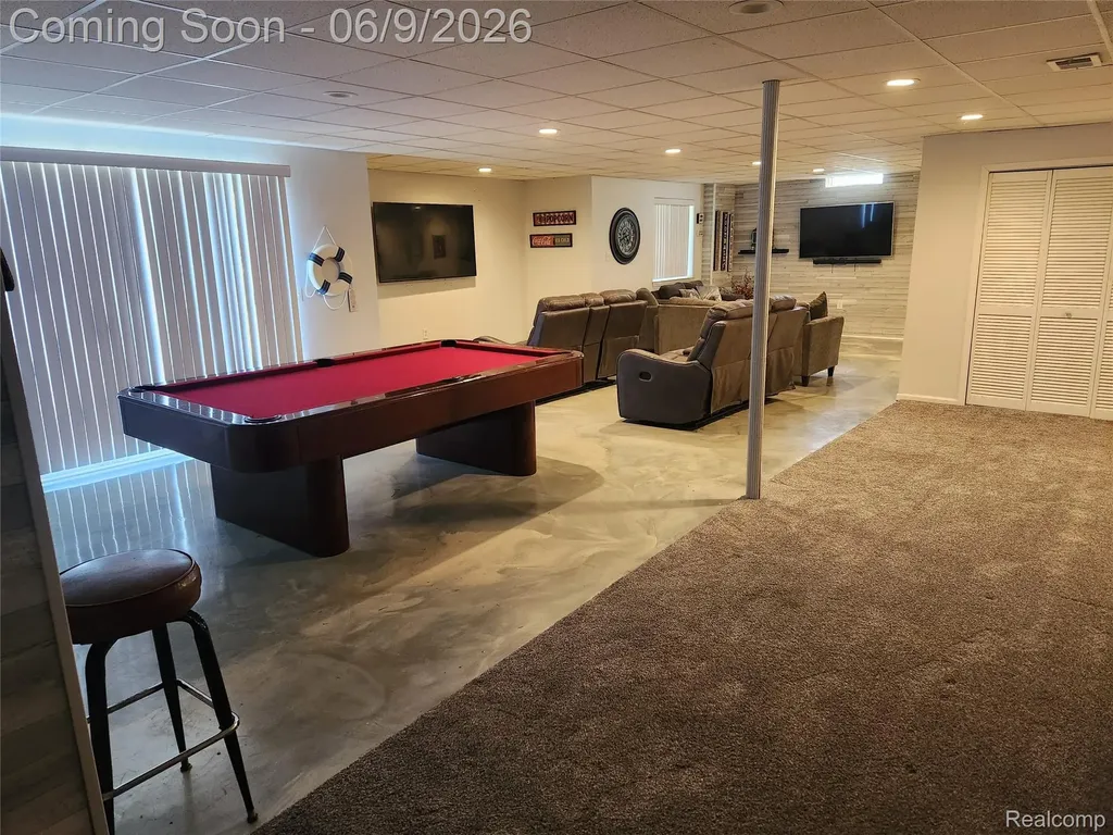 7155 Belle Pointe Drive Van Buren Charter Township MI 48111