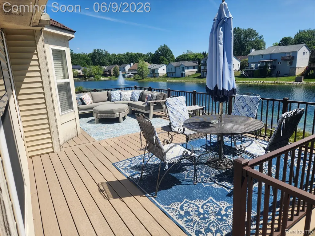 7155 Belle Pointe Drive Van Buren Charter Township MI 48111