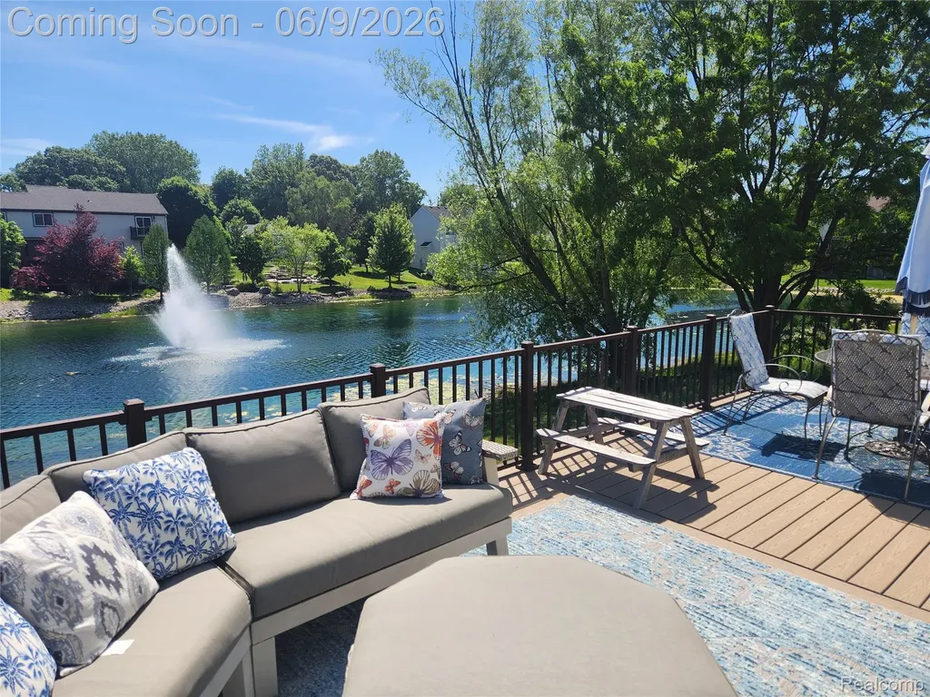 7155 Belle Pointe Drive Van Buren Charter Township MI 48111