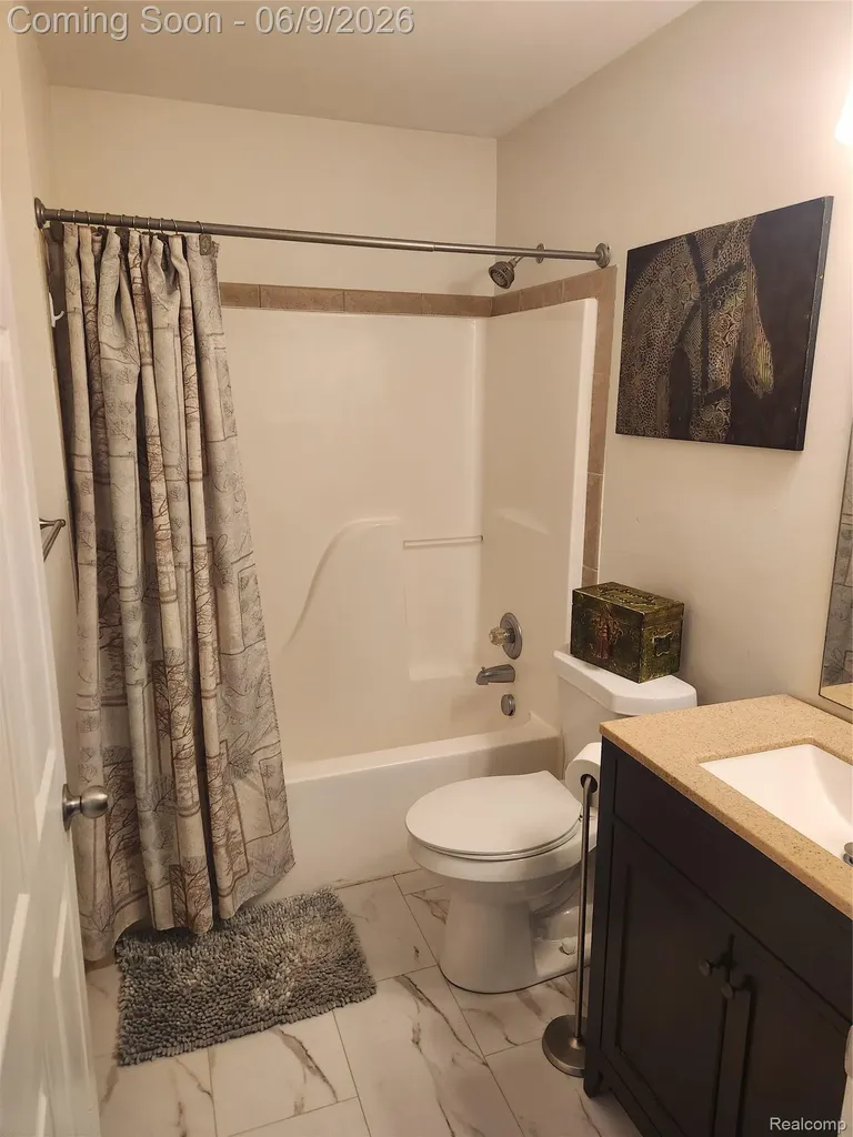 7155 Belle Pointe Drive Van Buren Charter Township MI 48111