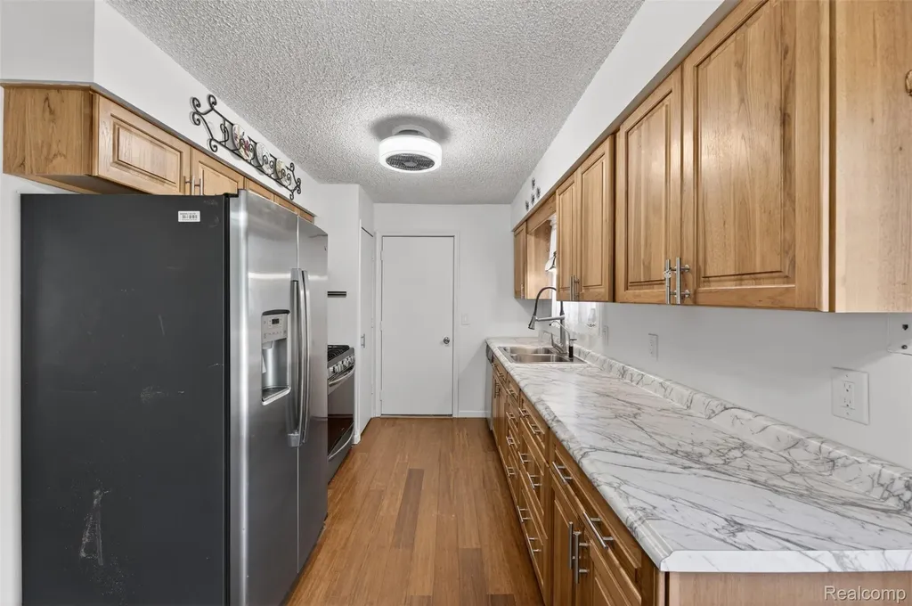 2471 Valley Church Drive Thetford Township MI 48420